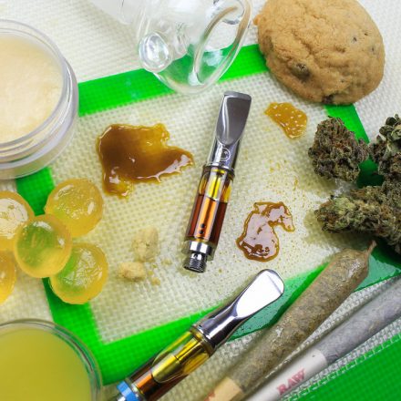 4 Tried-and-Tested Tips for Buying Marijuana Products Online