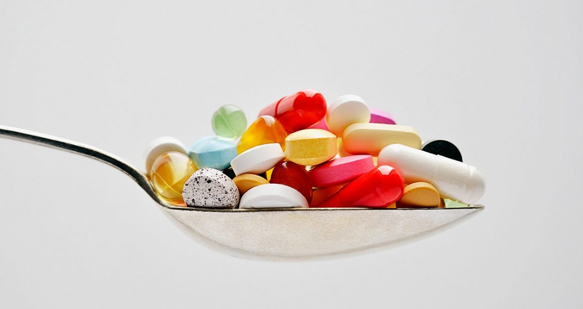 The Pros and Cons of Using Supplements